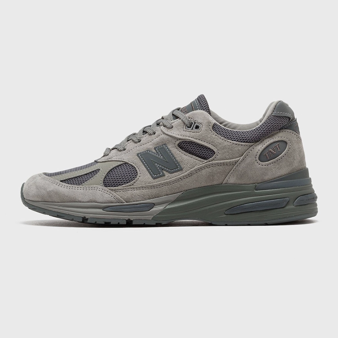 디스이즈네버댓 x 뉴발란스 991v2 메이드 인 UK U991TN2