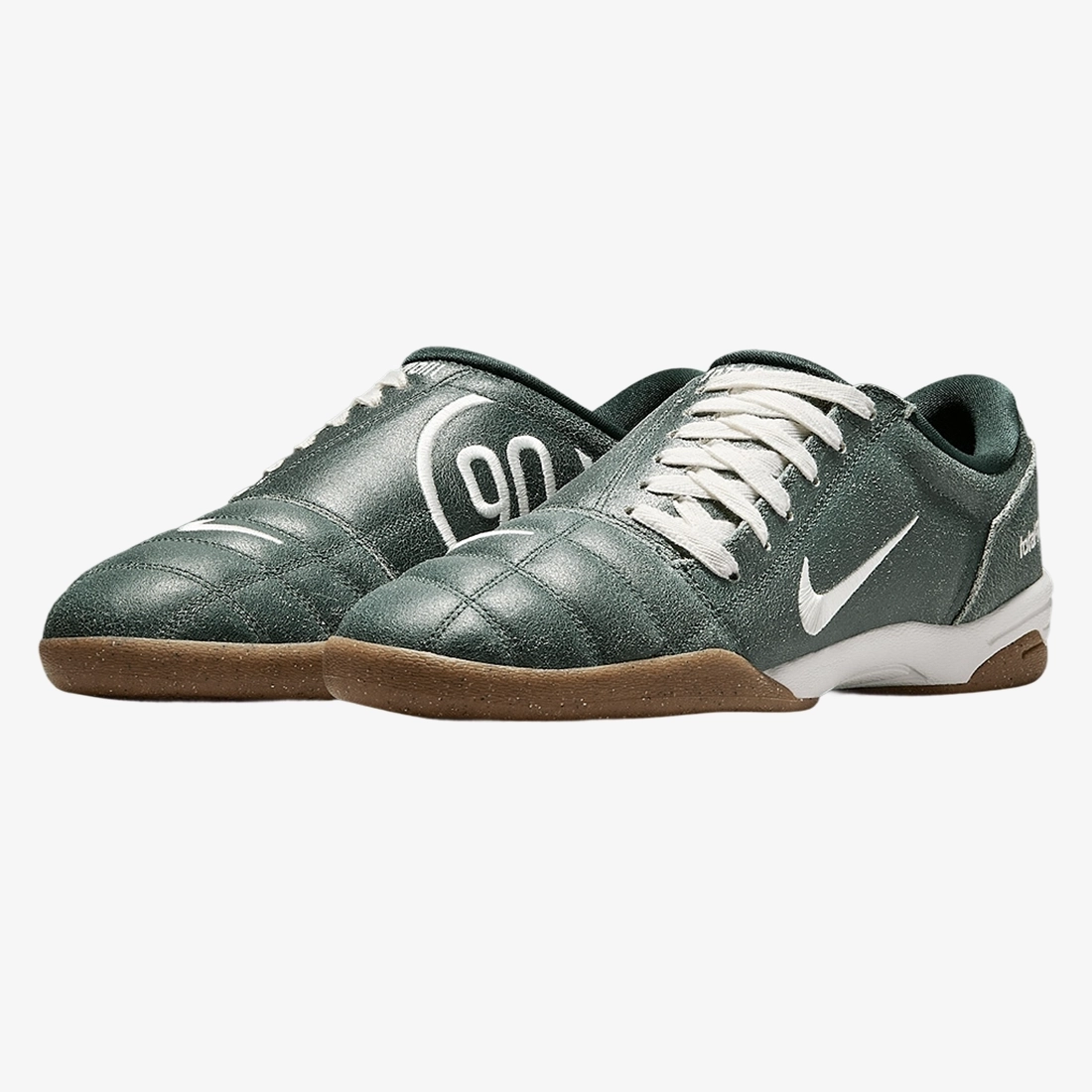 나이키 토탈 90 III 퍼 IH2090-300