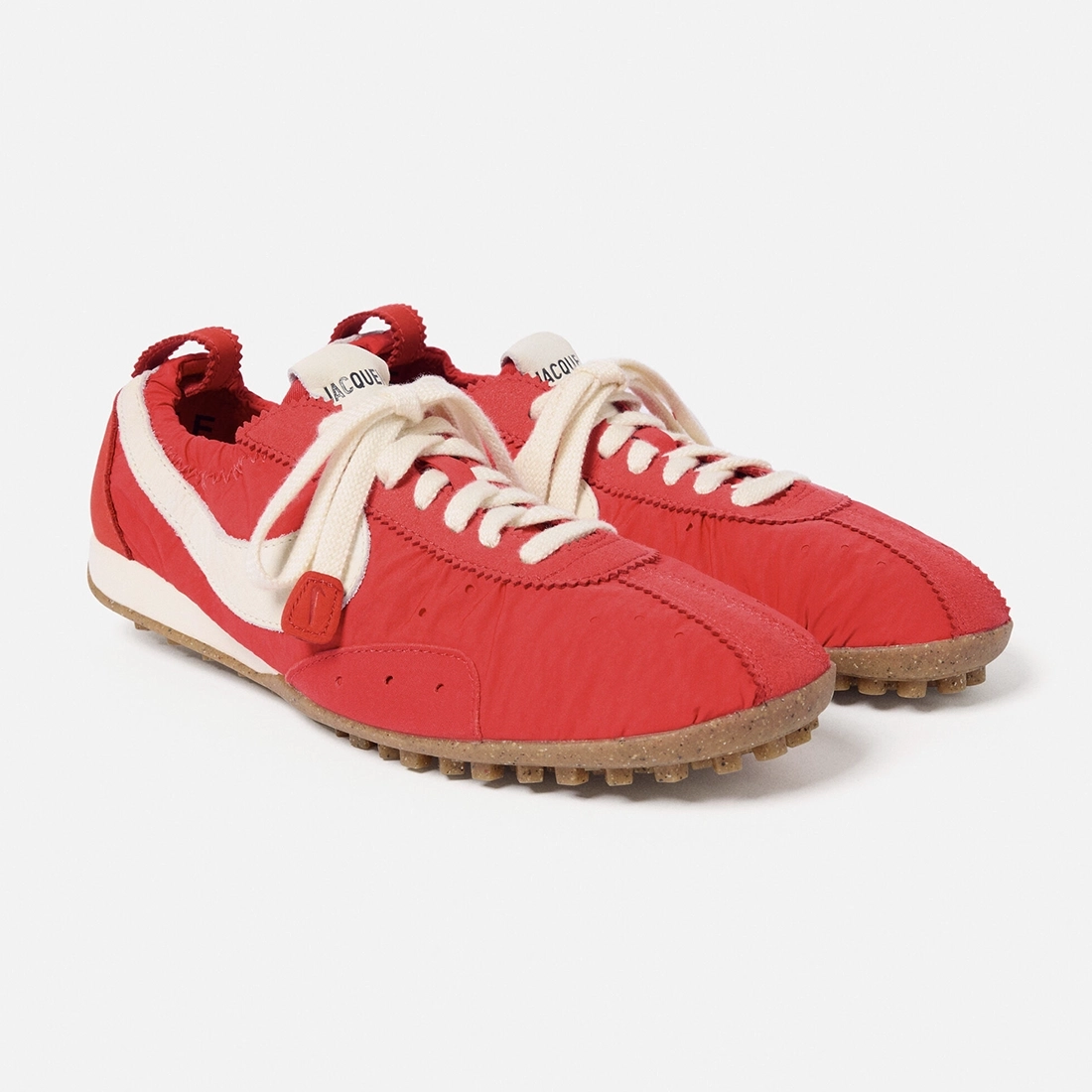 자크뮈스 x 나이키 문 슈즈 다크 레드 HV8547-600