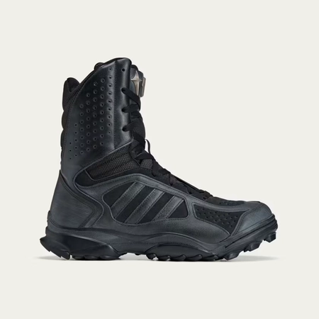 떠그 클럽 x 아디다스 GSG9 부츠 코어 블랙