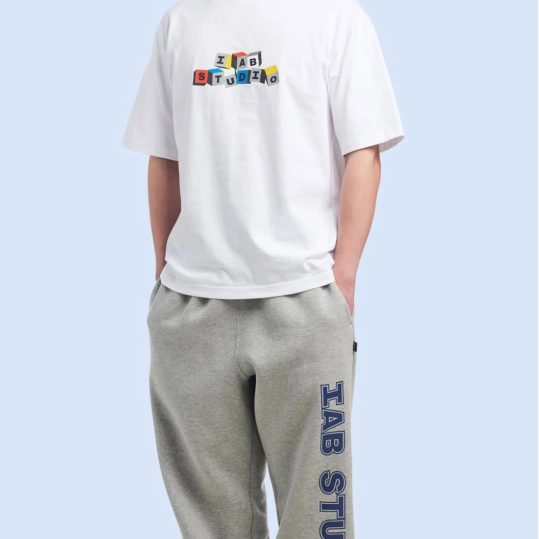 아이앱스튜디오 2025 다섯 번째 컬렉션