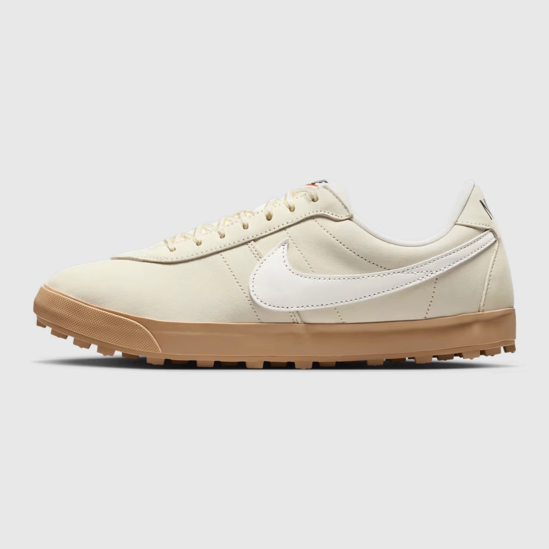 나이키 아스트로그래버 코코넛 밀크 IH2341-100