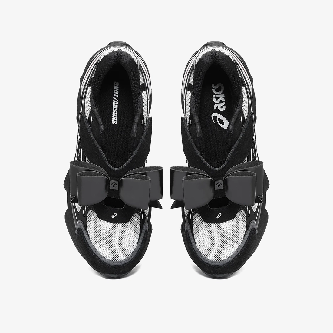 슈슈/통 x 아식스 젤 키네틱 플루언트 클라우드 그레이 화이트 1203B021-020