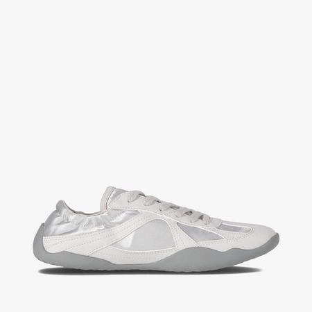 휠라 글리오 실버문