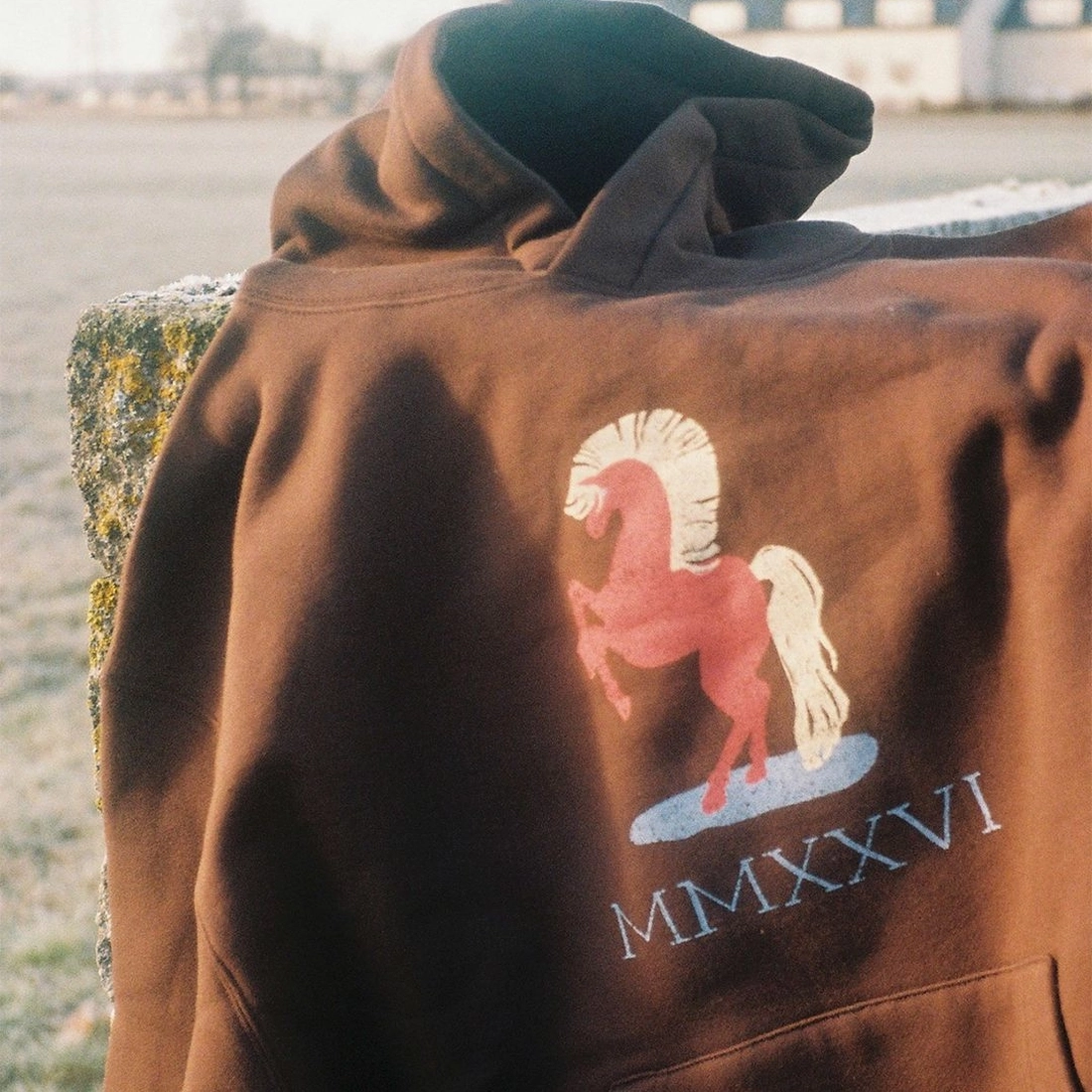 아이앱스튜디오 2026 붉은말 미니캡슐