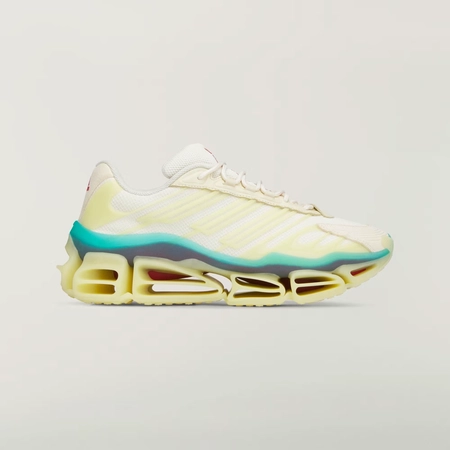 윌리 차바리아 x 아디다스 메가라이드 AG 크림 화이트 웜 바닐라