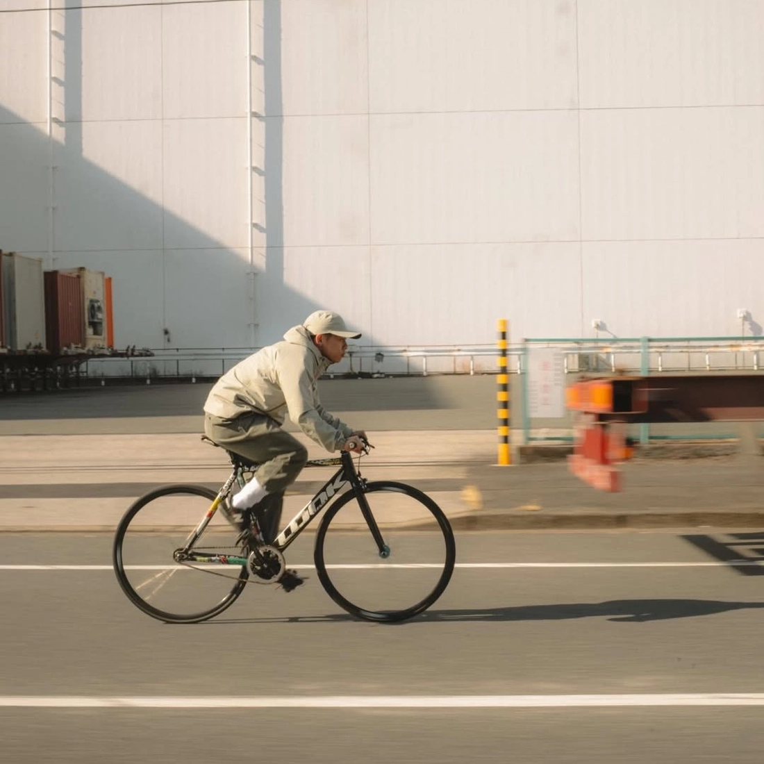 카키스 x 몽벨 협업 컬렉션