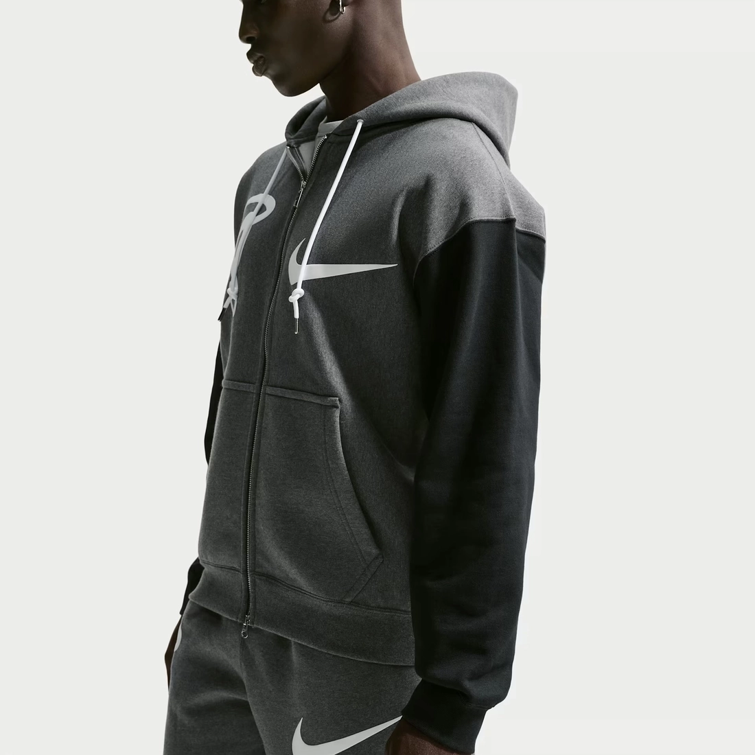 시나 월드 x 나이키 맨즈 플리스 풀집 후디 IQ0533-063