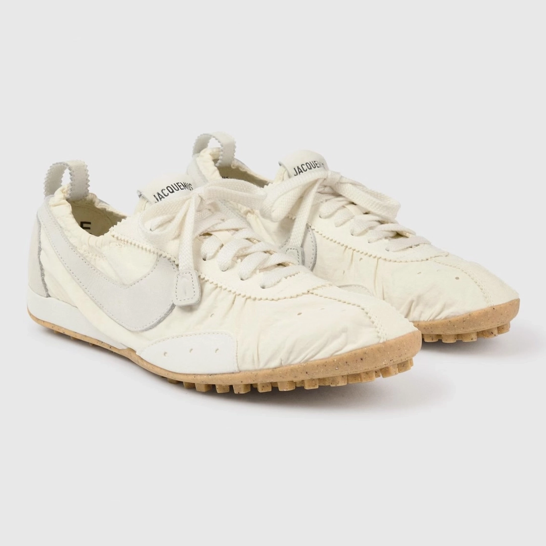 자크뮈스 x 나이키 문 슈 화이트 FOU00176BW00712100