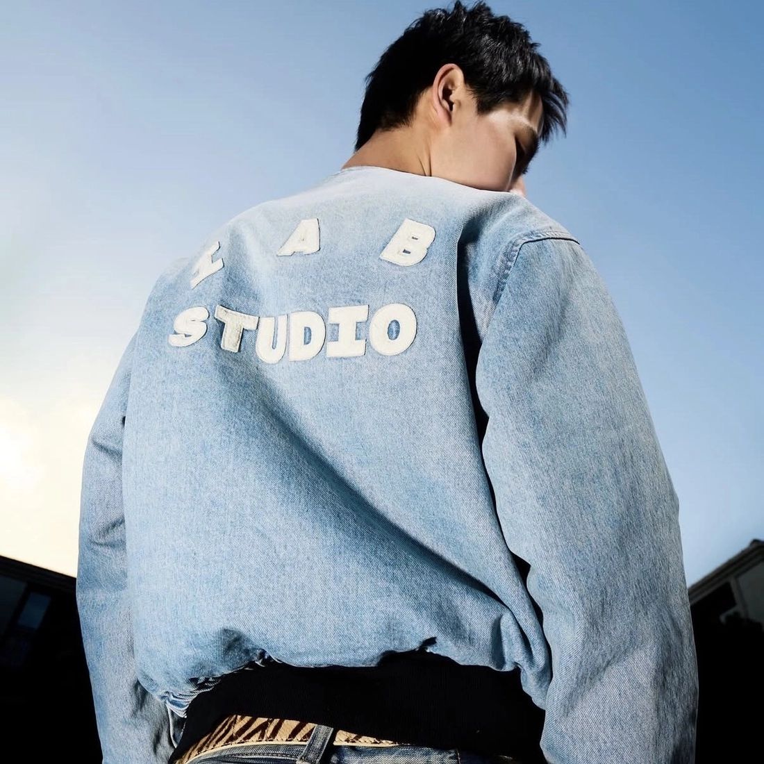 아이앱스튜디오 2026 데님 붐버 자켓