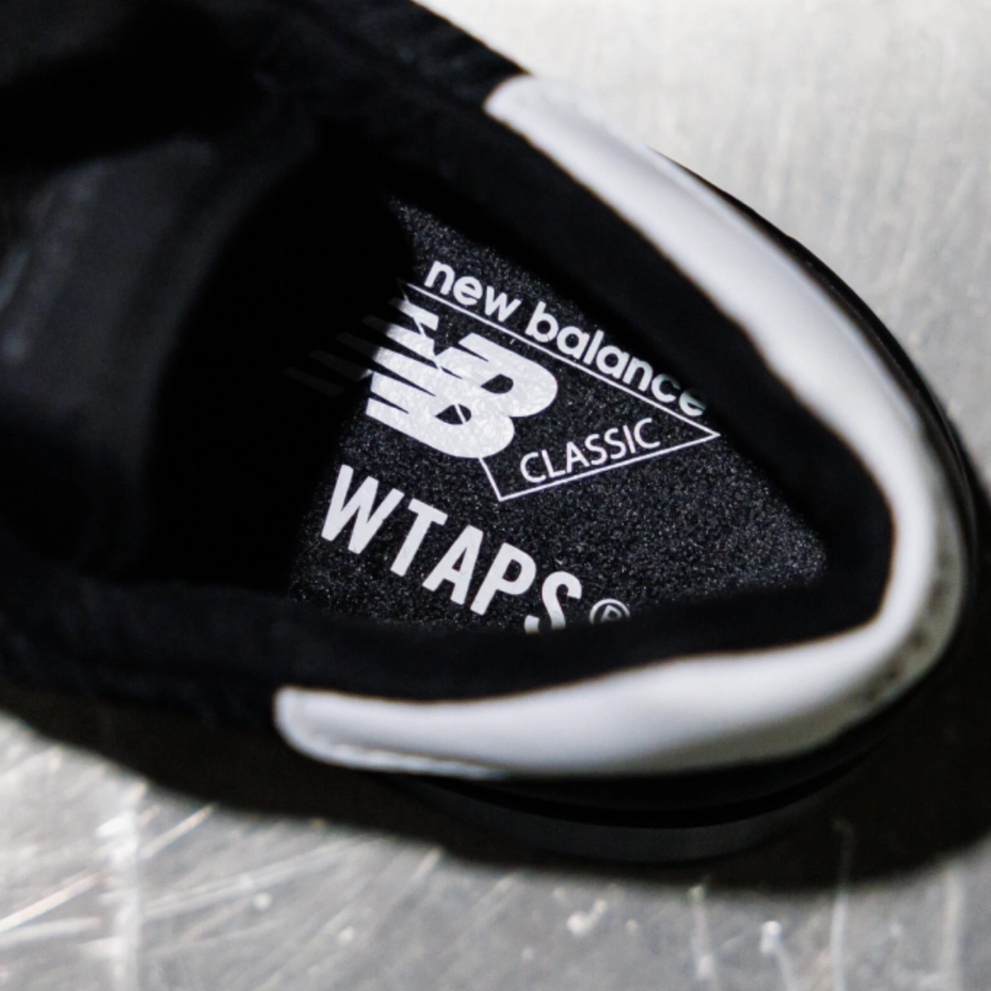 더블탭스 x 뉴발란스 메이드 인 USA 1300 U1300WT