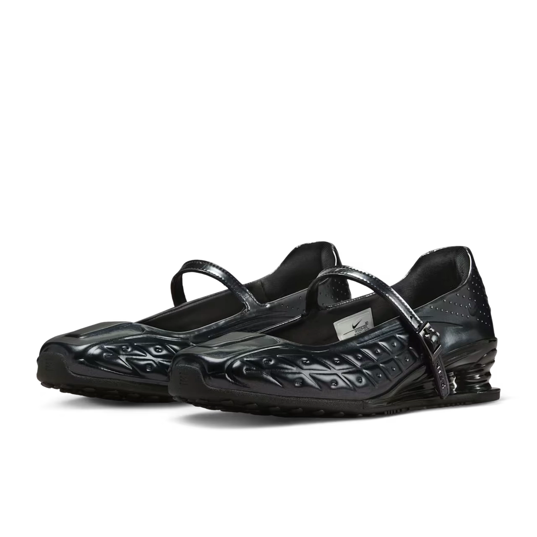 네이키드 코펜하겐 x 나이키 샥스 Z 칼리스트라 블랙 앤 오프화이트 IR5519-001