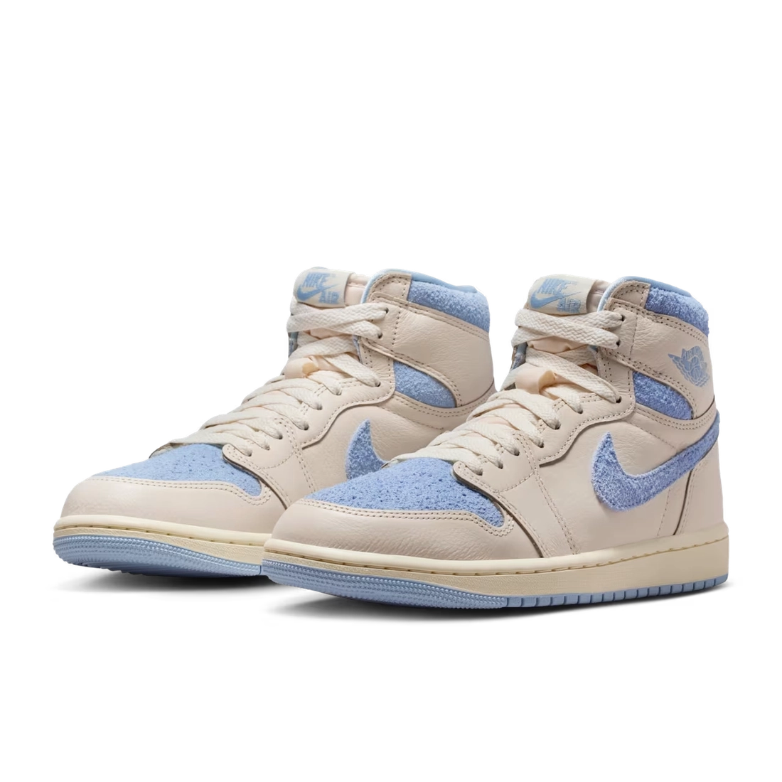 나이키 에어 조던 1 하이 OG 싸이킥 블루 앤 페일 아이보리 FD2596-102