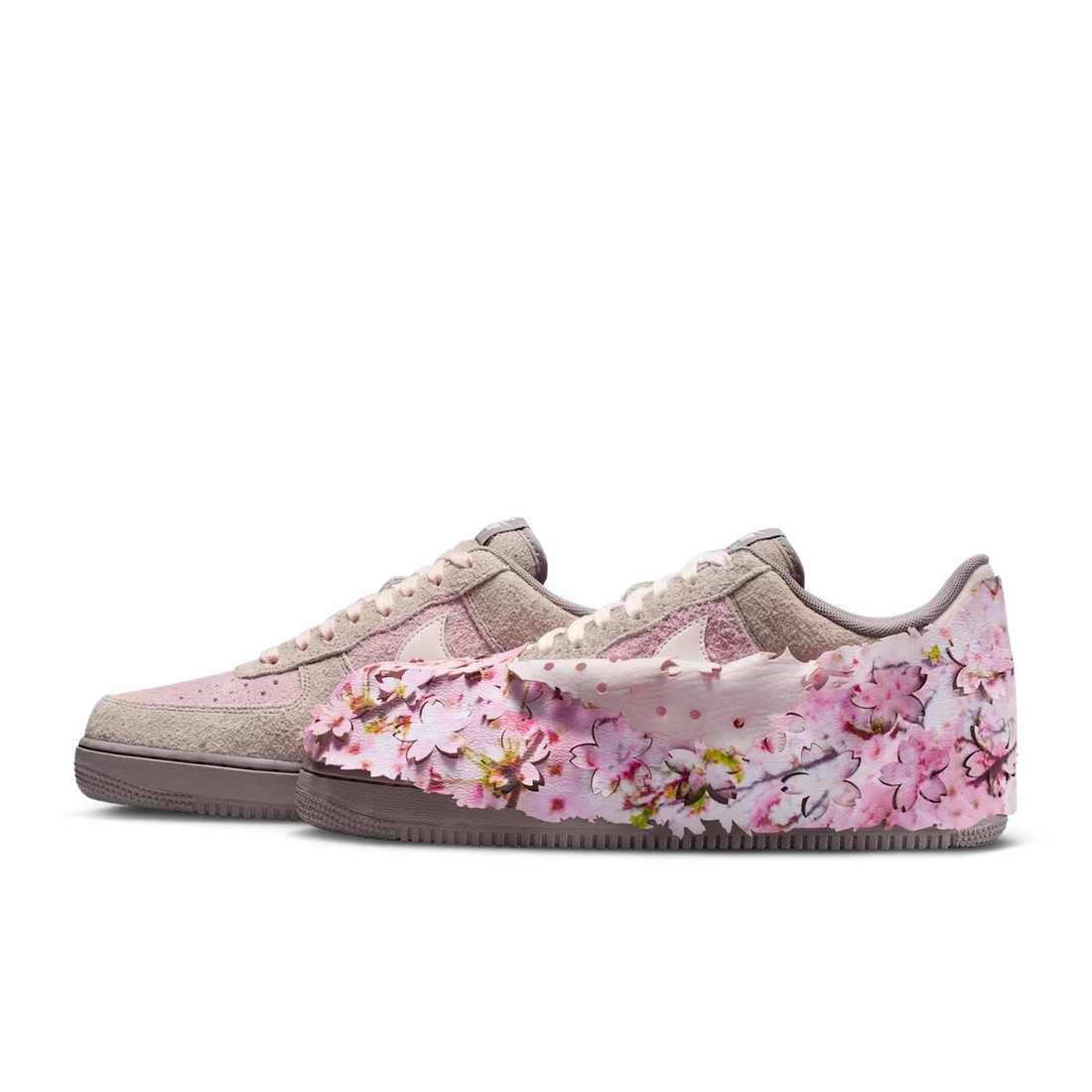 나이키 에어 포스 1 '07 멀티컬러 IQ3472-298