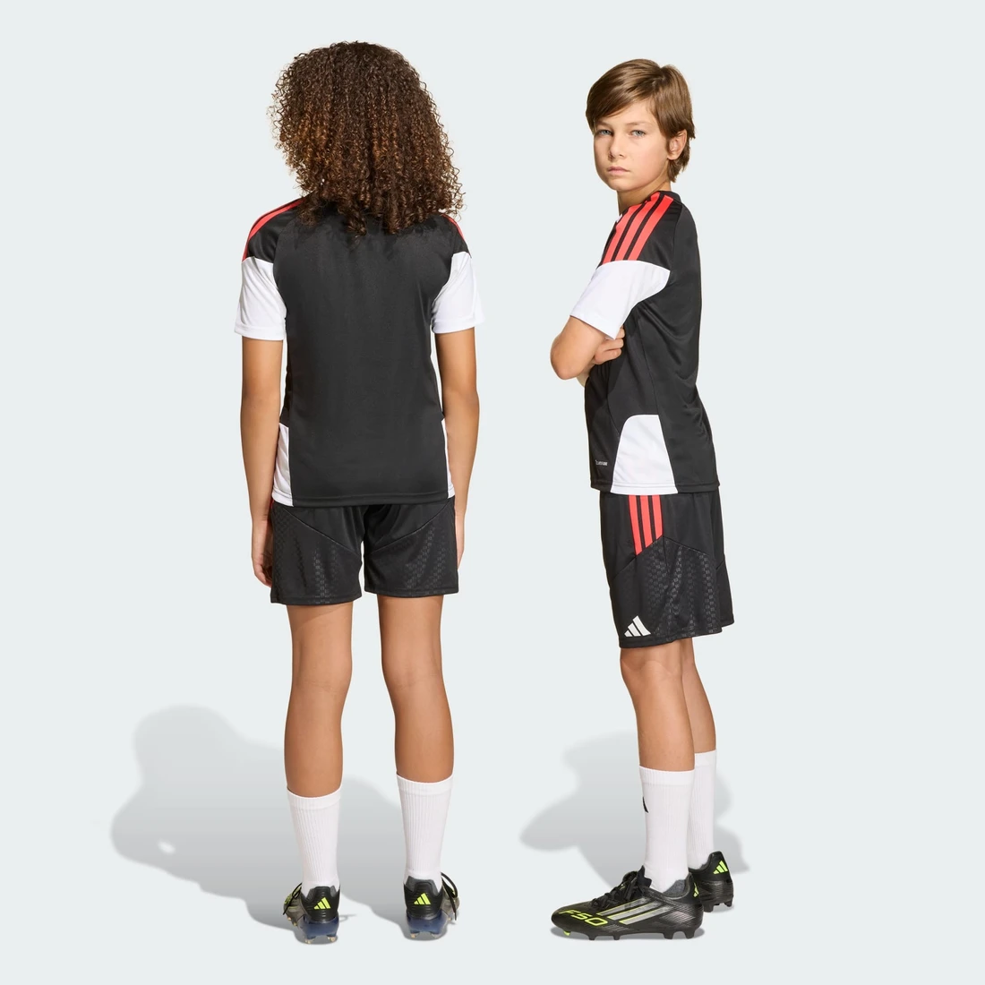 아디다스 티로 26 컴피티션 트레이닝 쇼츠 키즈 KA7657