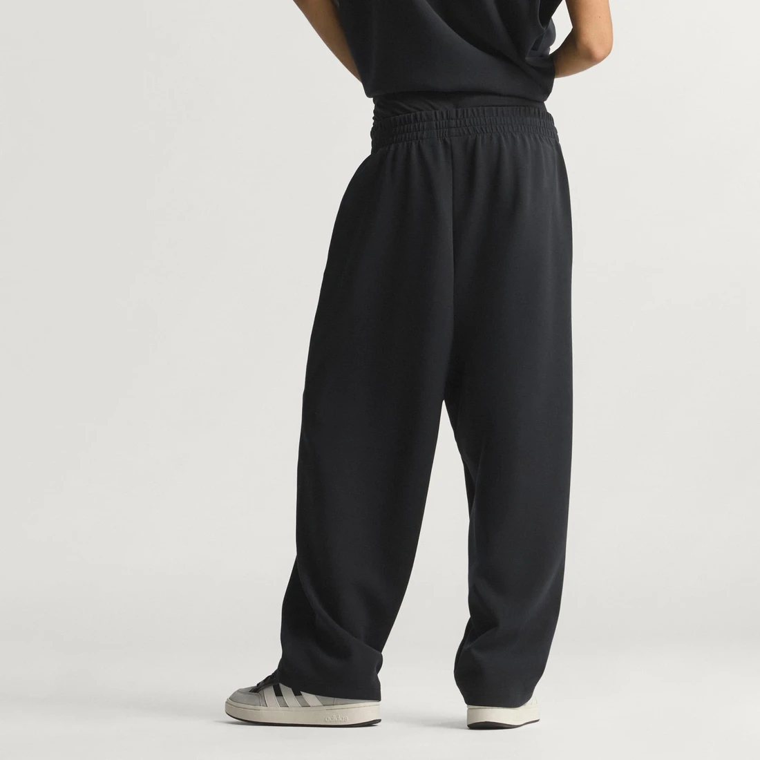 아디다스 소프트 럭스 스트레이트 팬츠 KF0339