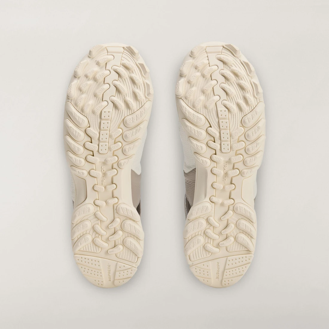 아디다스 Y-3 GSG9 SANDAL KK3702