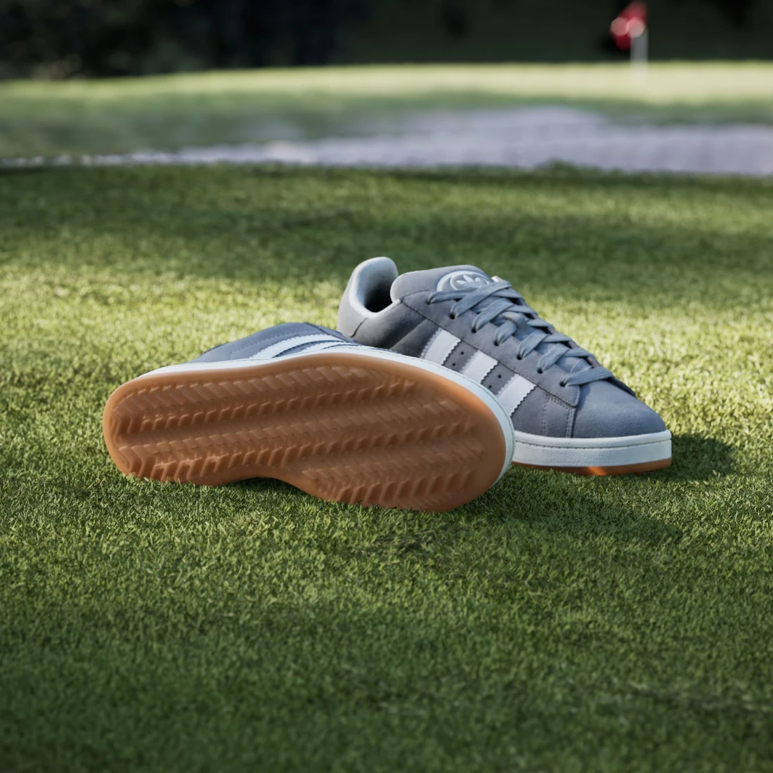 아디다스 캠퍼스 00S 스파이크리스 골프화 JQ6803