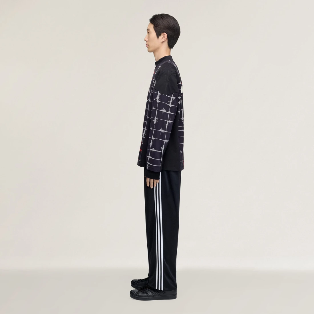 아디다스 떠그클럽 슈퍼스타 조거팬츠 KF6917