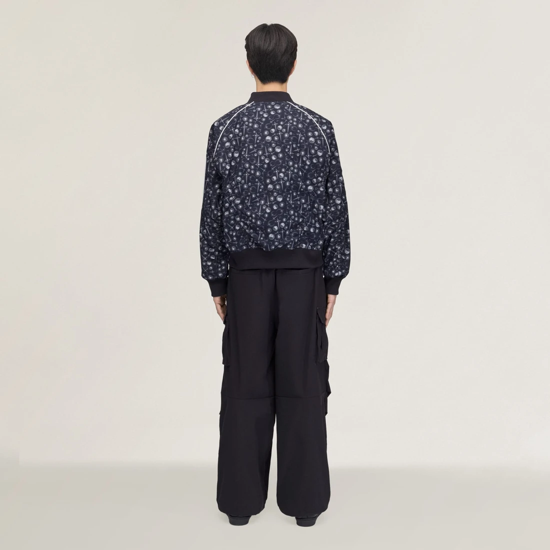 아디다스 떠그클럽 슈퍼스타 재킷 KF6915