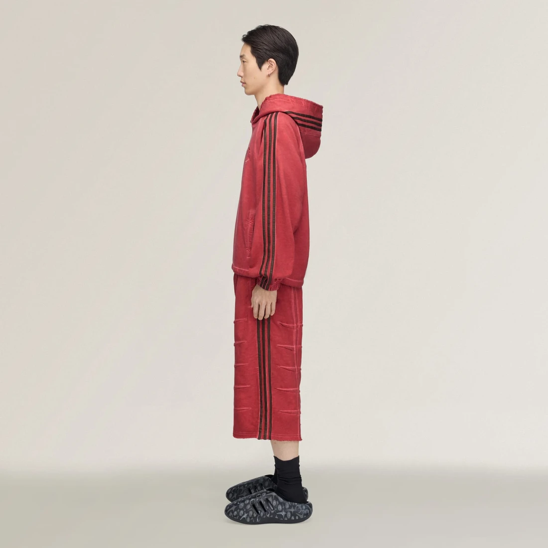 아디다스 떠그클럽 버뮤다 쇼츠 KF6911