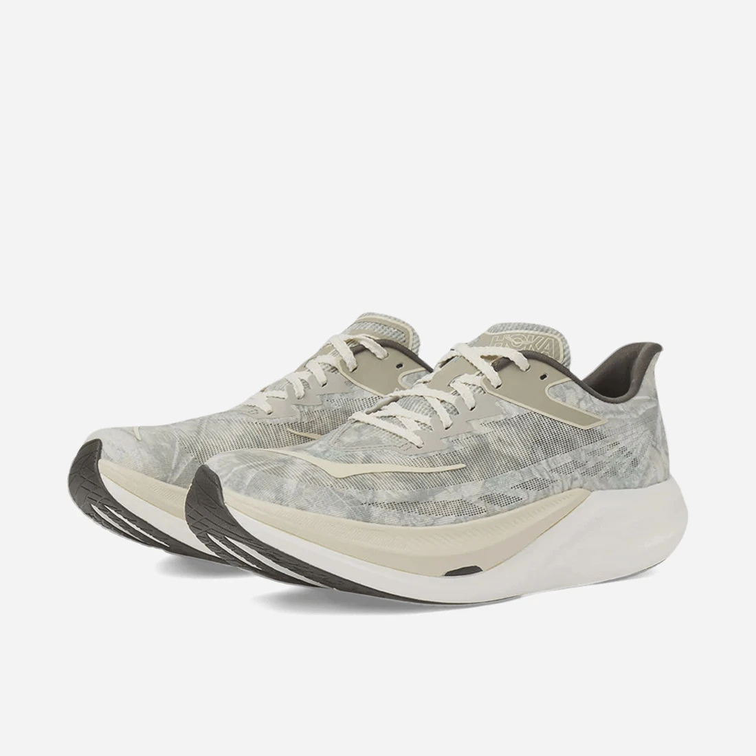 호카 John Elliott Rocket X 3 Sneakers Spray Green / Antique White 1180830-SQW