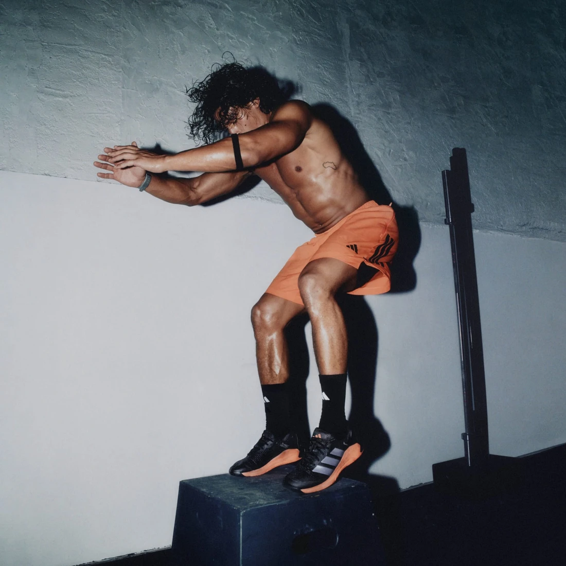 아디다스 드롭셋 4 트레이닝화 JR4677