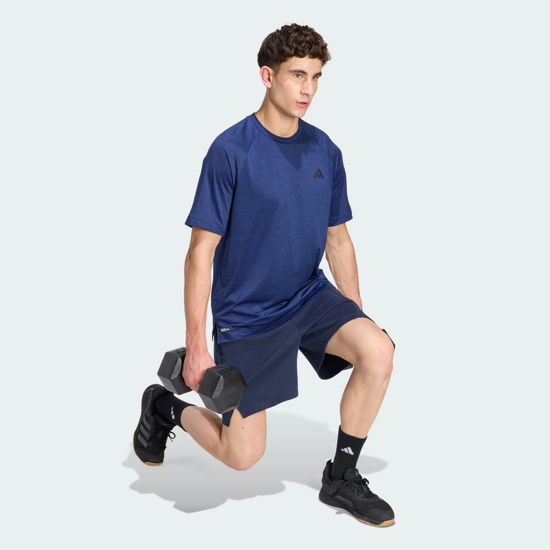 아디다스 테크 에센셜 워크아웃 티셔츠 KS5553