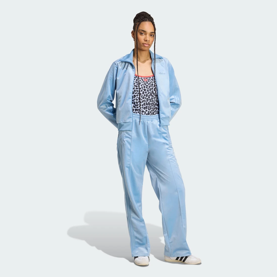 아디다스 아디컬러 벨루어 트랙 팬츠 JV7506