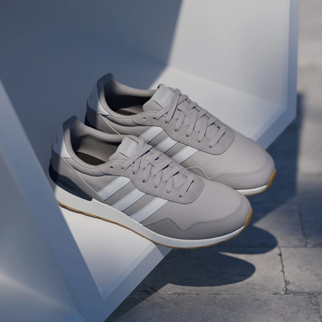 아디다스 런 60S 4.0 JR7491