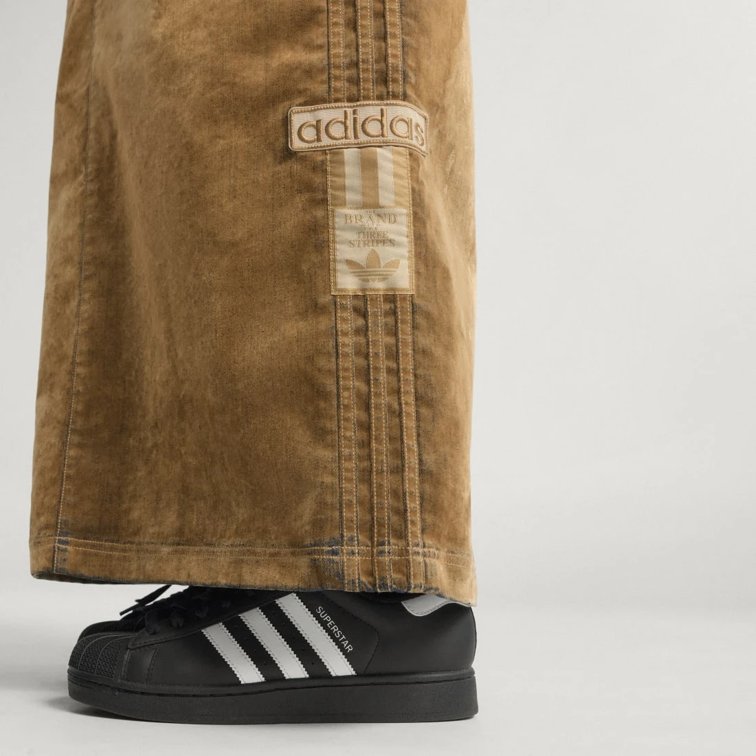 아디다스 Adibreak Brushed Twill Maxi 스커트 JY2397