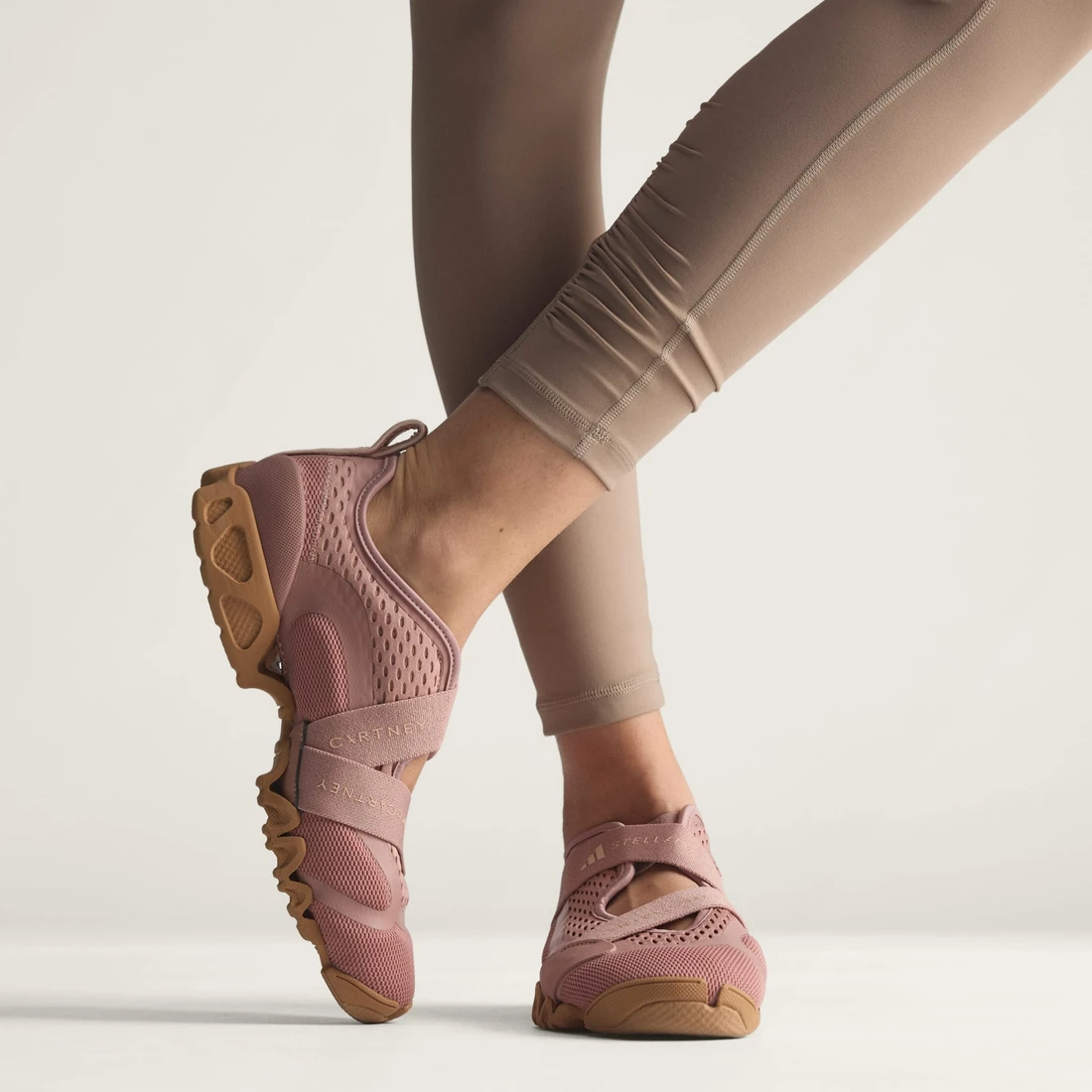 아디다스 ADIDAS BY STELLA MCCARTNEY 스포츠웨어 JS0114