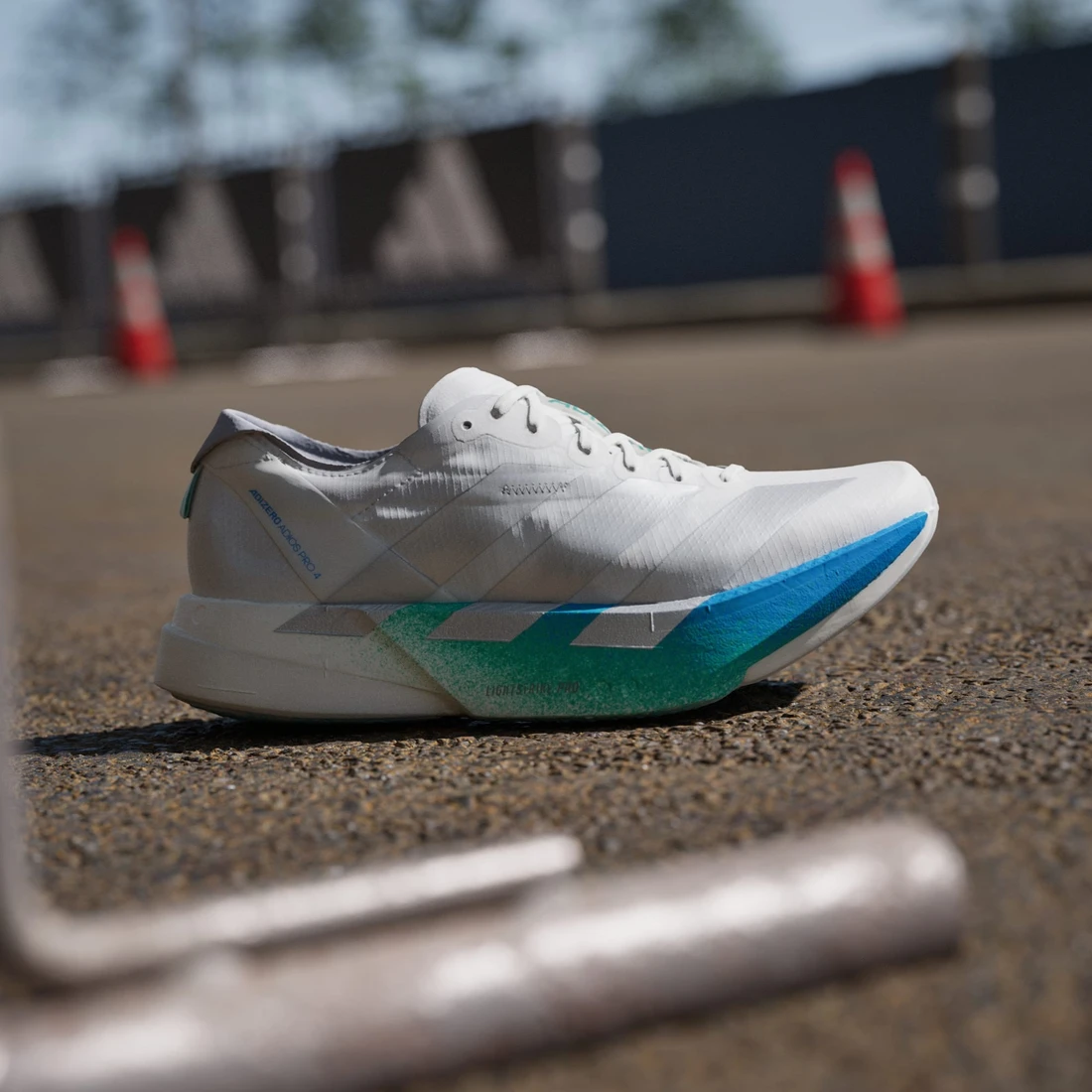 아디다스 아디제로 아디오스 프로 4 JR6354