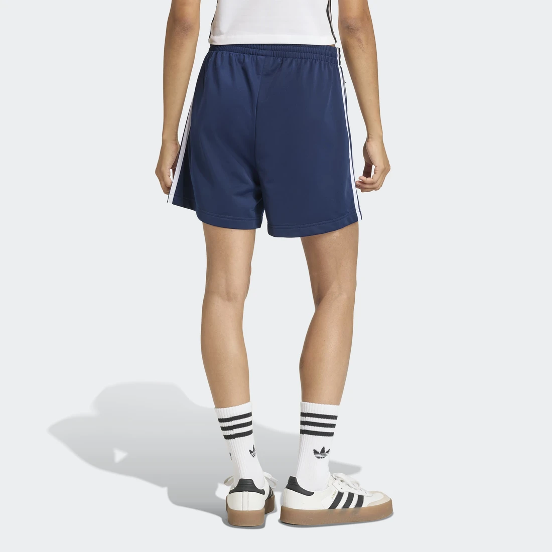 아디다스 파이어버드 클래식 쇼츠 나이트 인디고 화이트 - KR 사이즈 우먼스 KQ9633