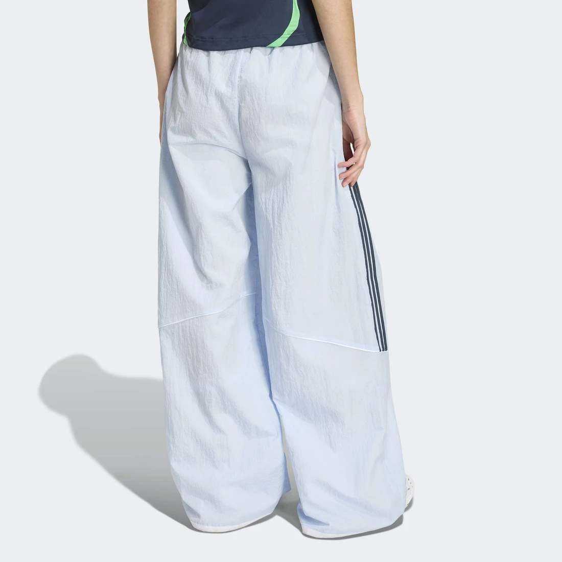 아디다스 팀가이스트 2.0 트랙 팬츠 크리스탈 스카이 - KR 사이즈 우먼스 KC6398
