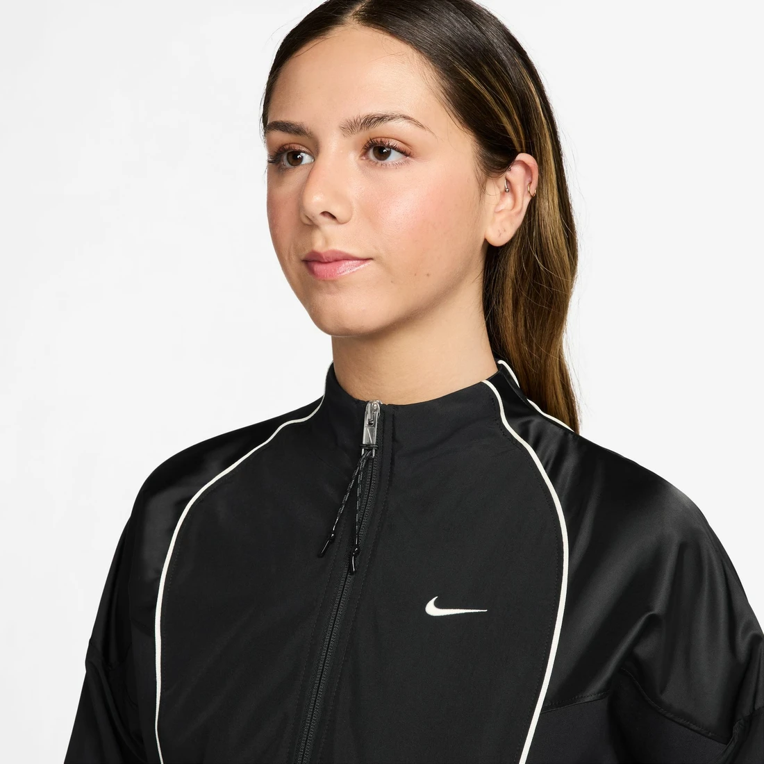 나이키 슈렁큰 트랙 자켓 블랙 우먼스 IF0217-010