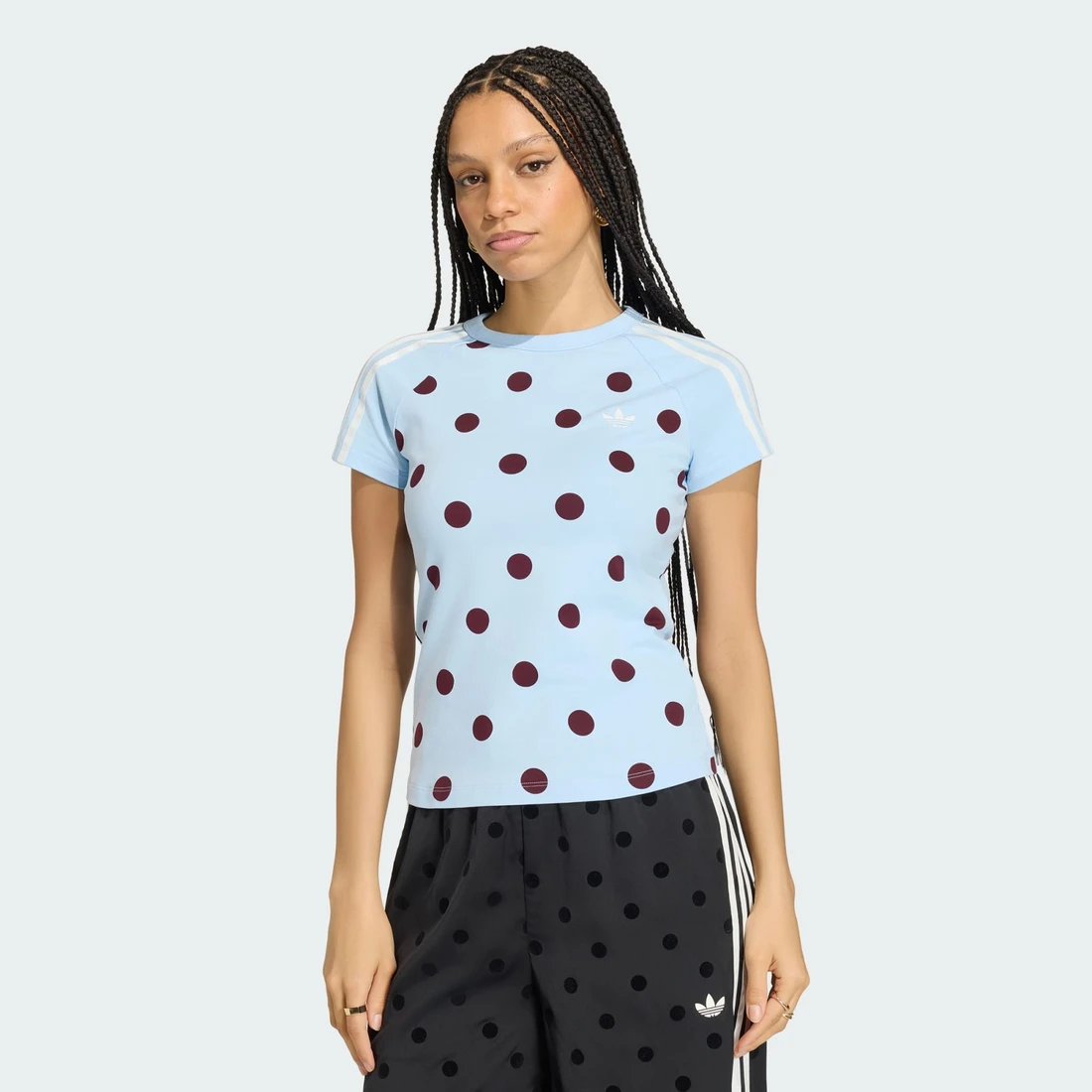 아디다스 오리지널스 슬림핏 칼리 티셔츠 클리어 스카이 - US 사이즈 우먼스 KV1192