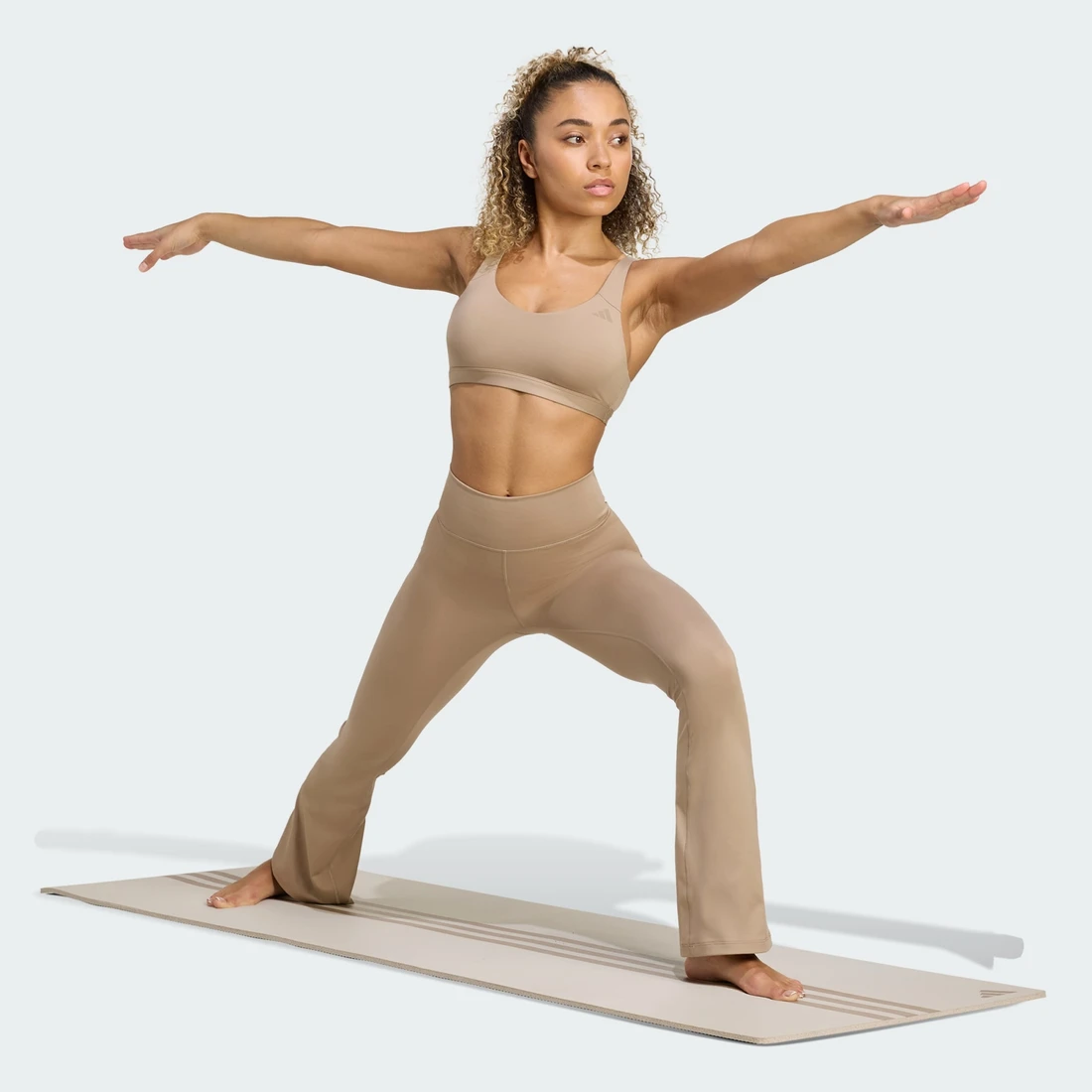 아디다스 올 미 에센셜 플레어 레깅스 JV7792