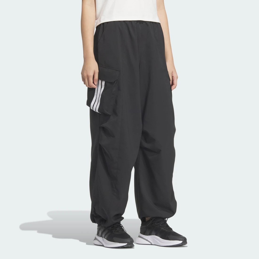 아디다스 밸류 레인지 우븐 팬츠 JZ2332