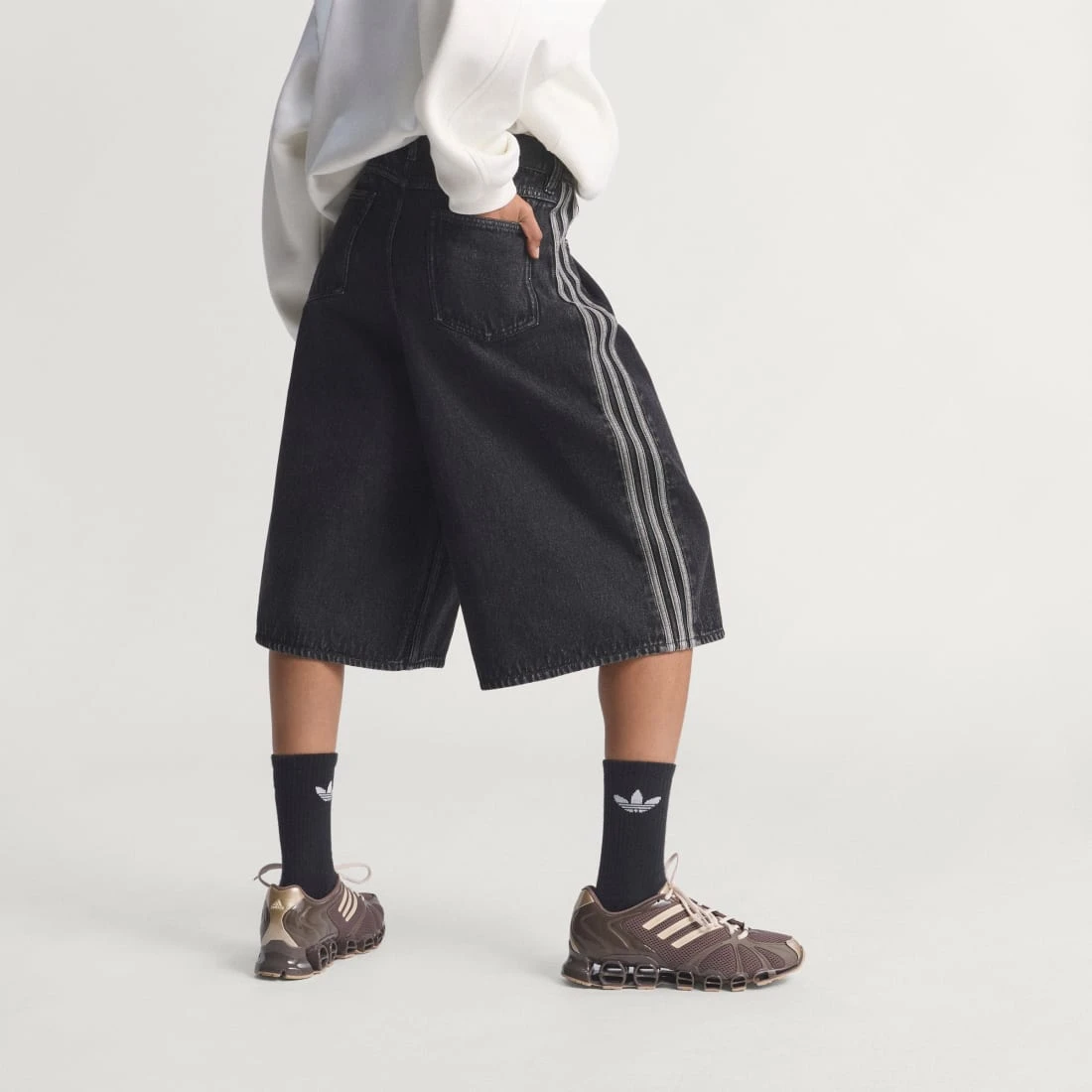 아디다스 파이어버드 데님 조트 KD2916