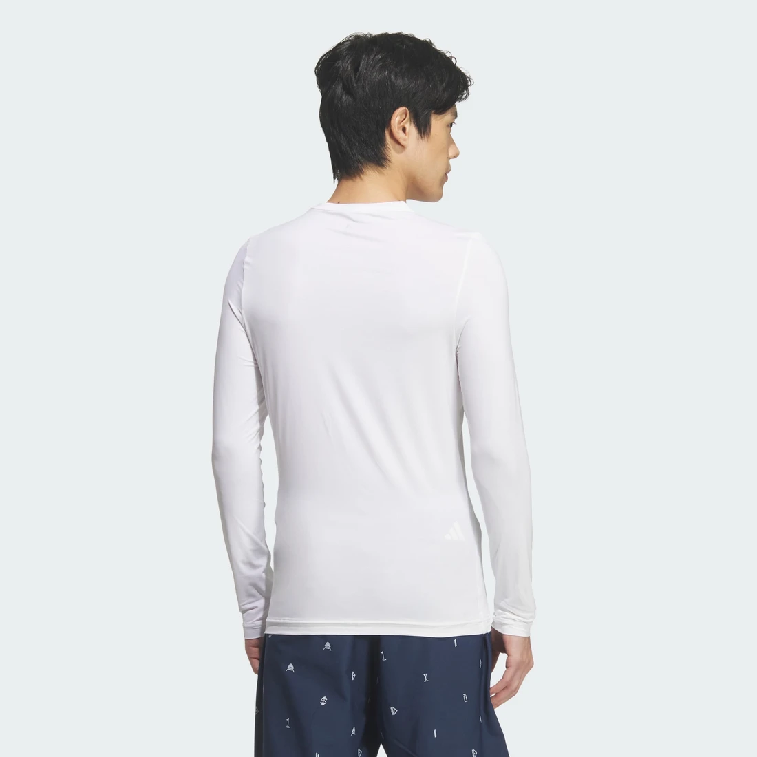 아디다스 베이스 레이어 롱 슬리브 JZ4359
