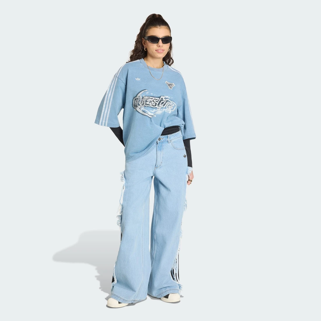 아디다스 아딜레늄 시즌 5 오버사이즈 데님 티셔츠 KZ5011