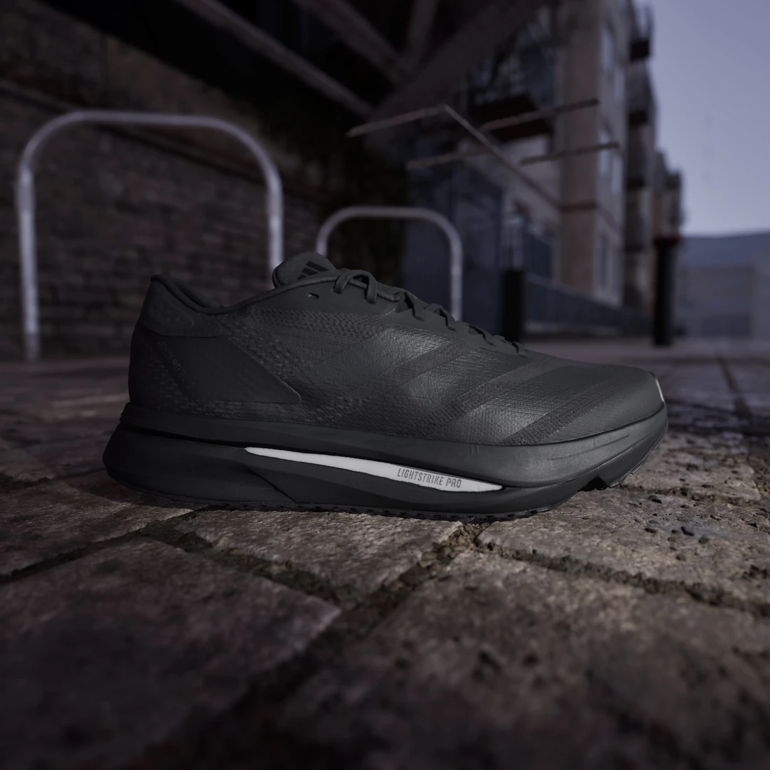 아디다스 아디제로 SL 2 코어 블랙 JQ0352