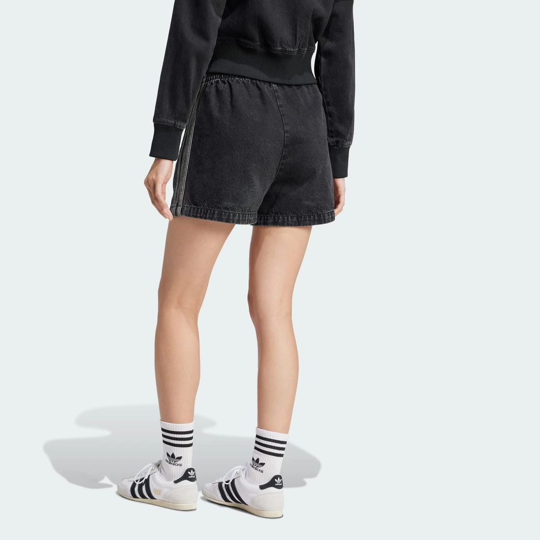 아디다스 아디컬러 데님 파이어버드 쇼츠 트루 블랙 데님 - KR 사이즈 우먼스 JD3107