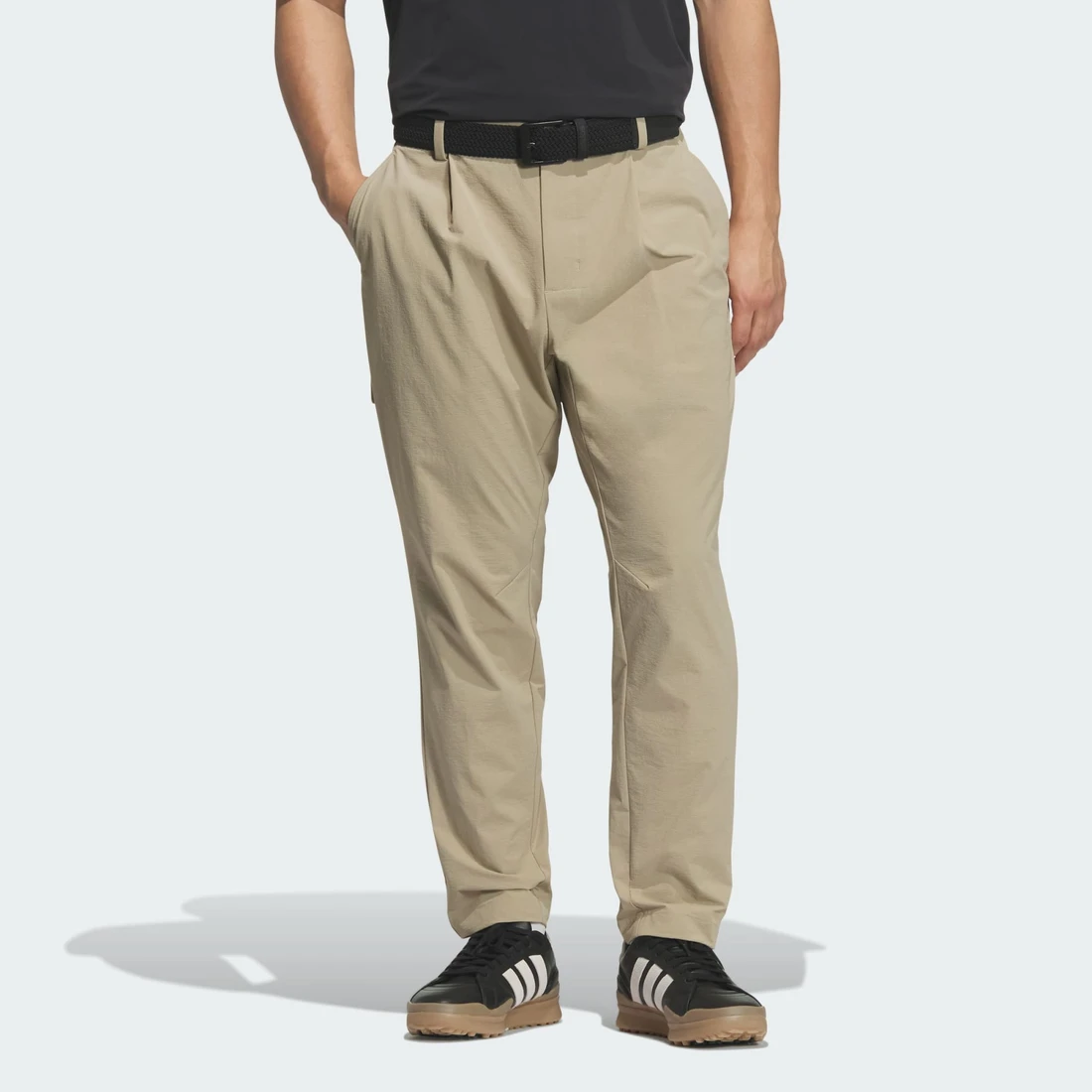 아디다스 클럽 컨수머 치노 팬츠 KD0938
