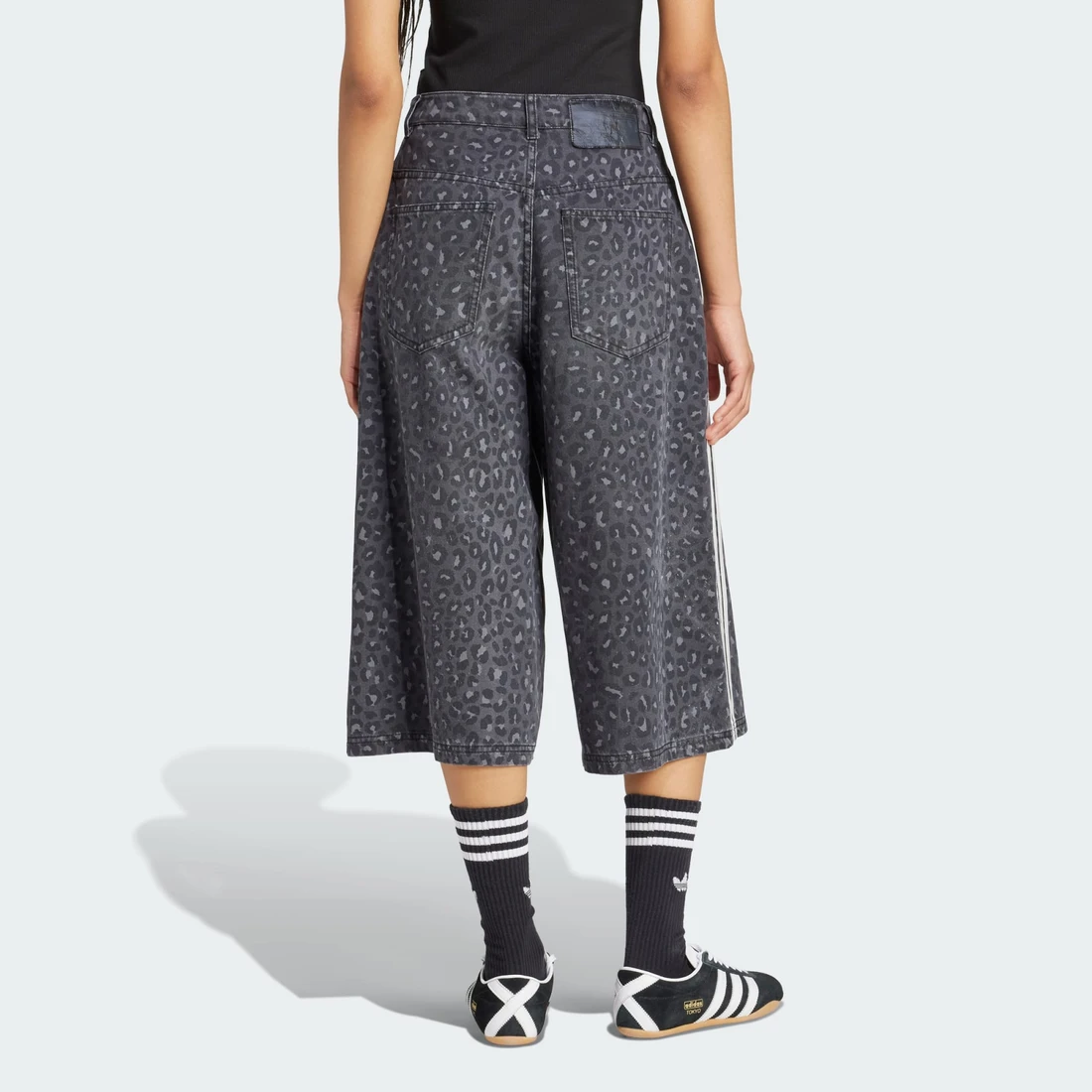 아디다스 데님 버뮤다 쇼츠 멀티컬러 카본 - US 사이즈 우먼스 KA2675