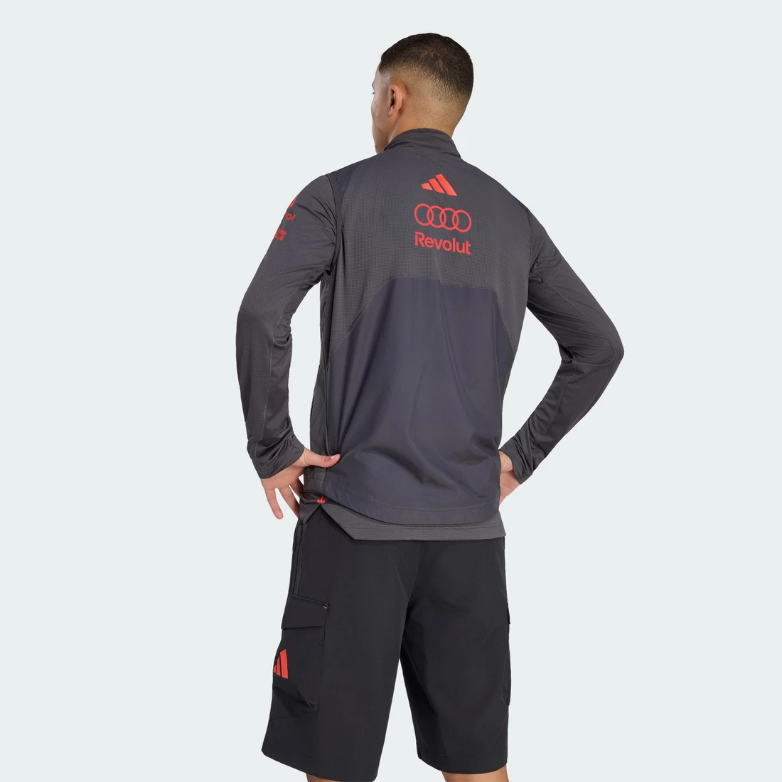 아디다스 AUDI REVOLUT F1 TEAM MECHANICS 패디드 베스트 KE8923