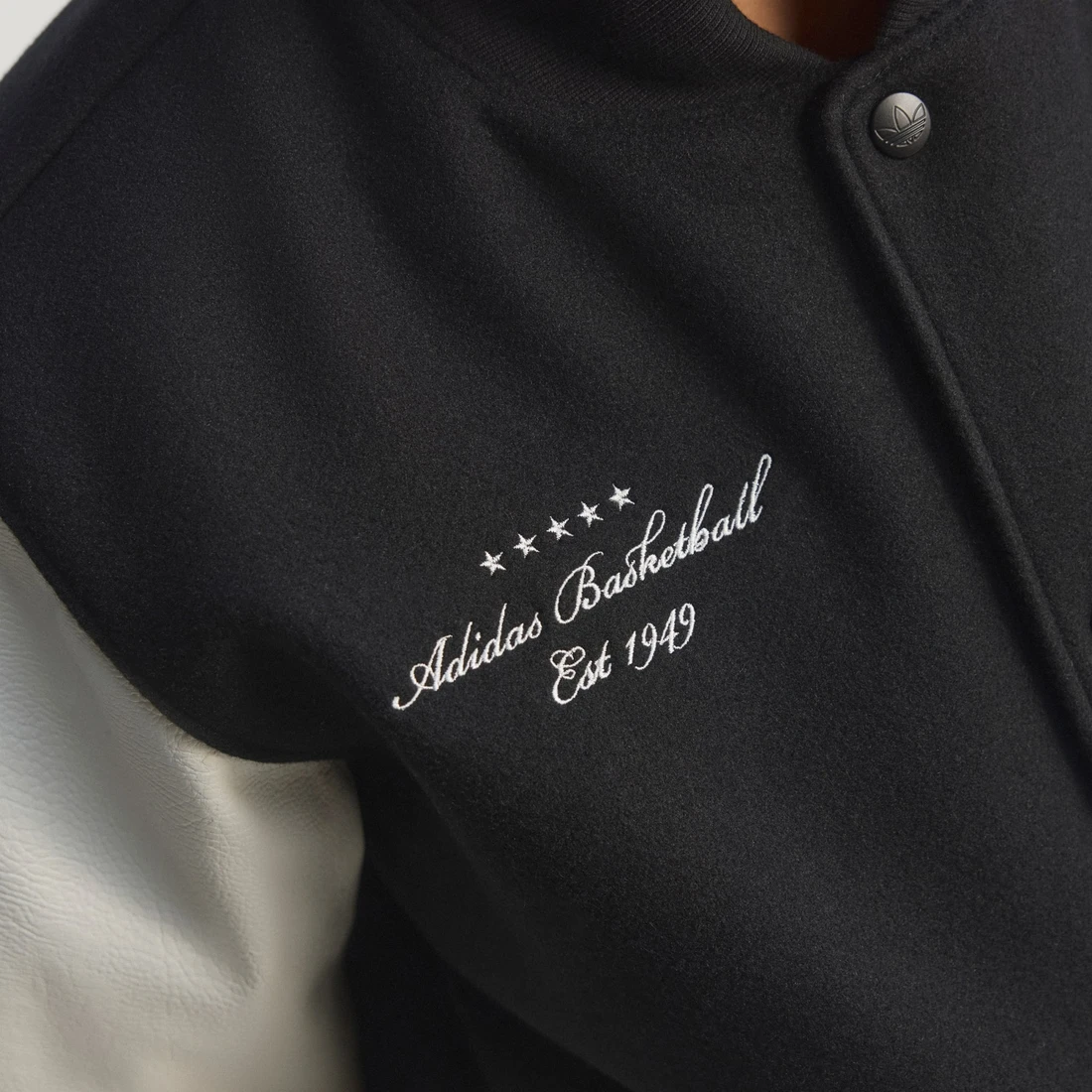 아디다스 오리지널스 농구 재킷 KA9352