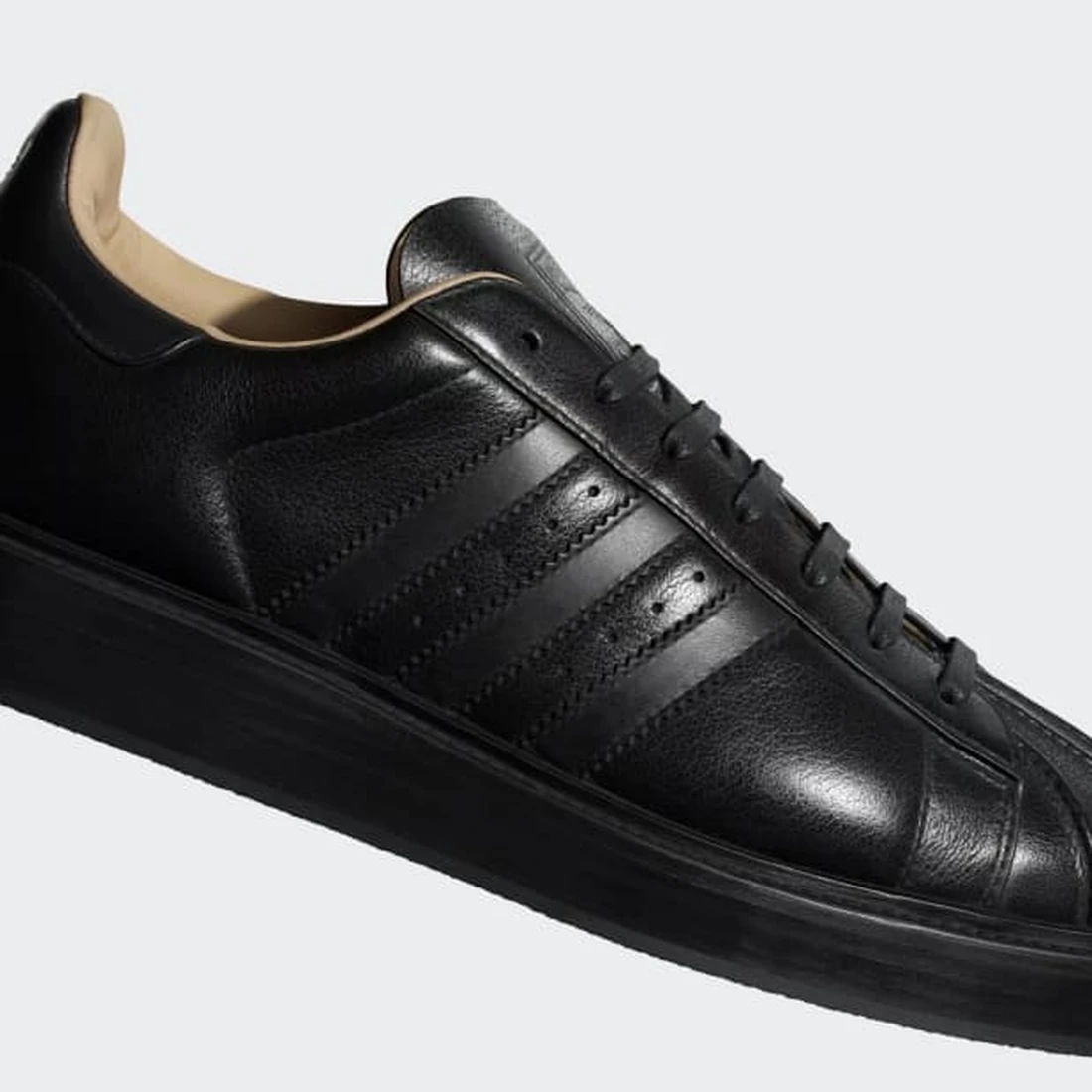 아디다스 슈퍼스타 럭스 메이드 인 이탈리아 코어 블랙 코어 블랙 IH4681