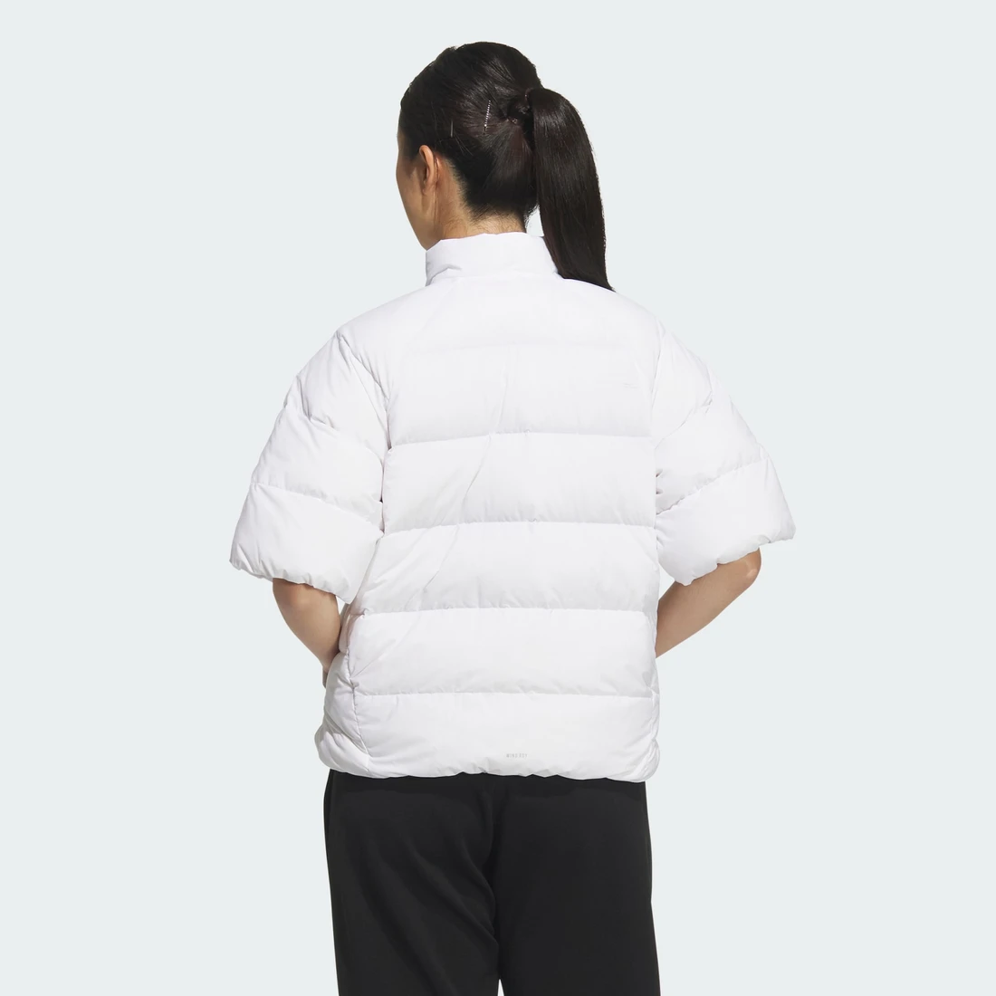 아디다스 쇼트 슬리브 다운 폰초 JM9621